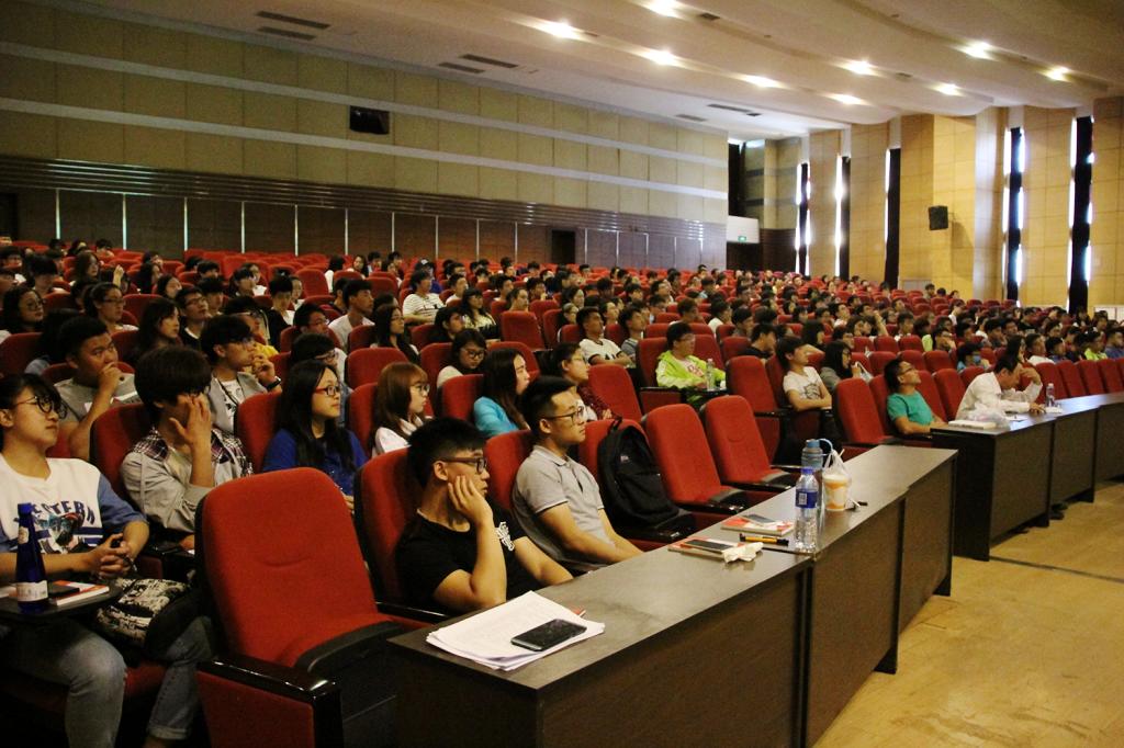 参加培训的全体学员