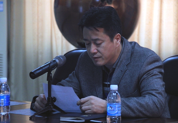 杨斌副院长主持会议